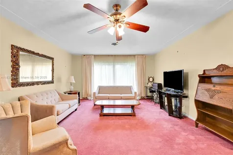 85 NW 21st Street Homestead FL 33030