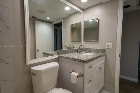 Pembroke Pines FL 33027
