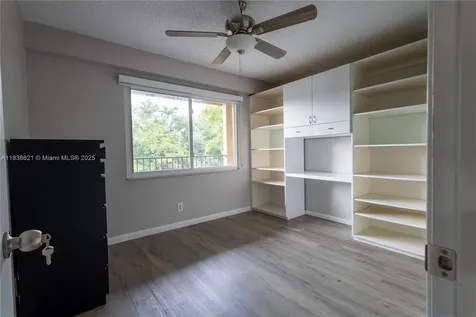 Pembroke Pines FL 33027