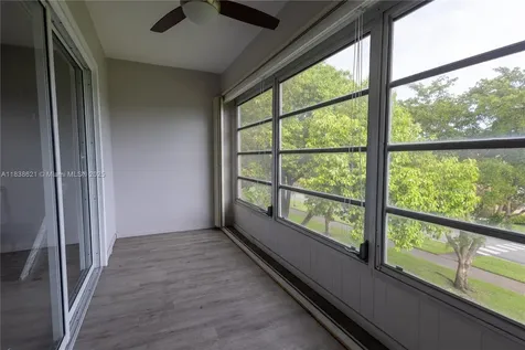 Pembroke Pines FL 33027