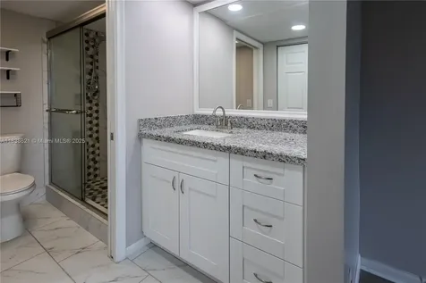 Pembroke Pines FL 33027