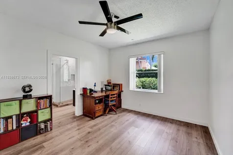 2914 Medinah Weston FL 33332