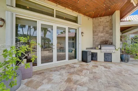 2914 Medinah Weston FL 33332