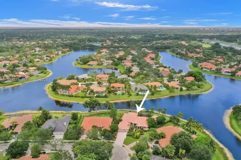 2914 Medinah Weston FL 33332