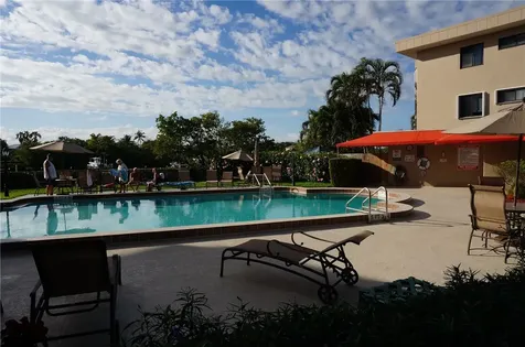 5001 Collins Avenue Miami Beach FL 33140