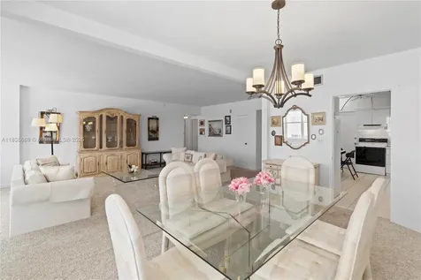 5001 Collins Avenue Miami Beach FL 33140
