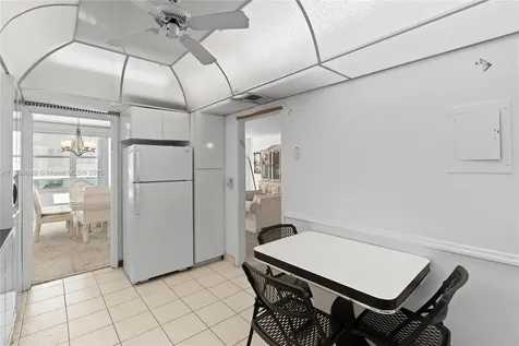 5001 Collins Avenue Miami Beach FL 33140