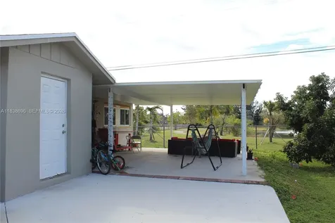 496 SW 9th Avenue Florida City FL 33034