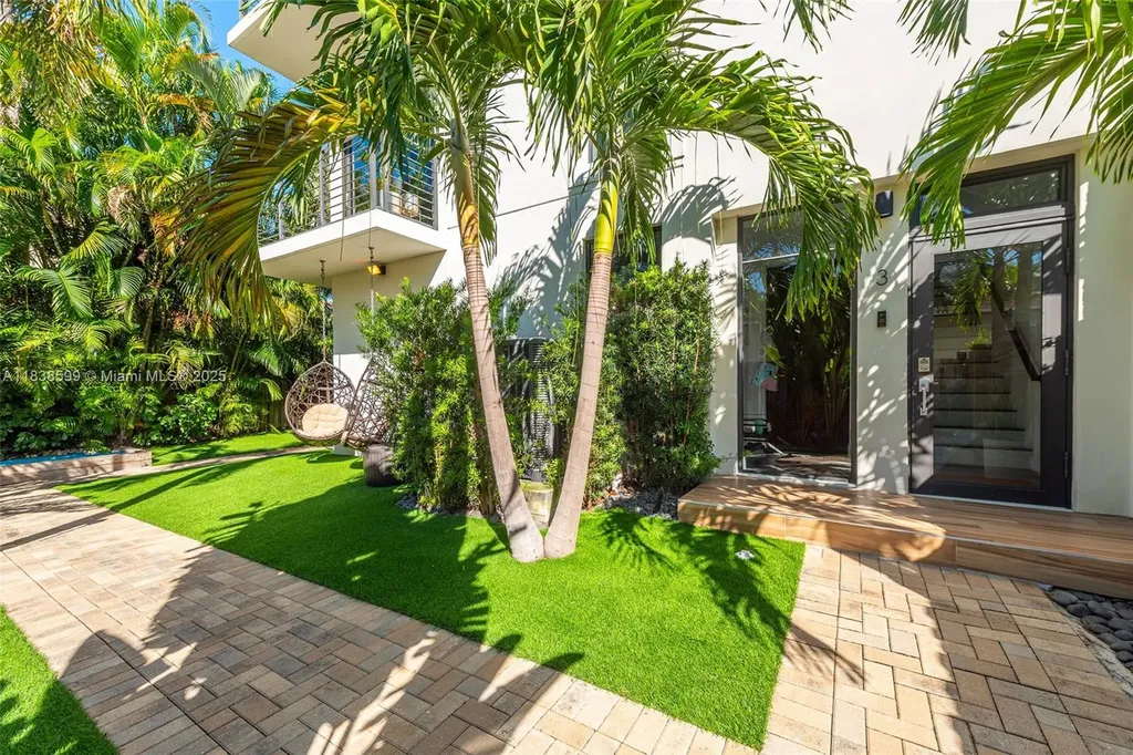 909 NE 16th Terrace Fort Lauderdale FL 33304