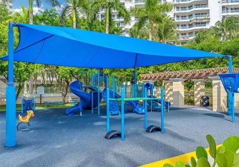 21050 Point Place Aventura FL 33180