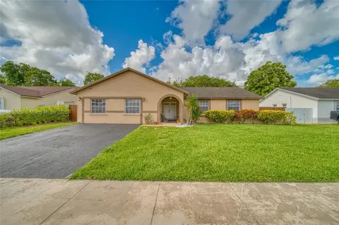 13820 SW 285th Terrace Homestead FL 33033