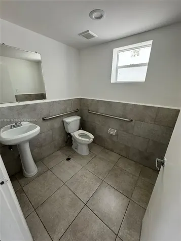 51 N Krome Avenue Homestead FL 33030