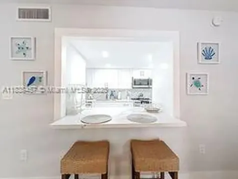 350 Grapetree Drive Key Biscayne FL 33149