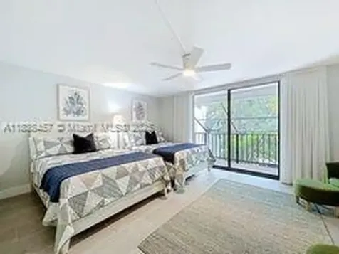 350 Grapetree Drive Key Biscayne FL 33149