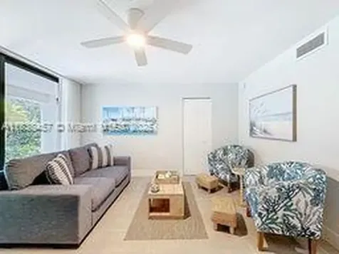 350 Grapetree Drive Key Biscayne FL 33149