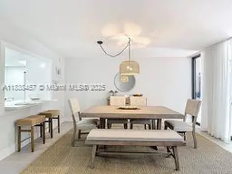 350 Grapetree Drive Key Biscayne FL 33149