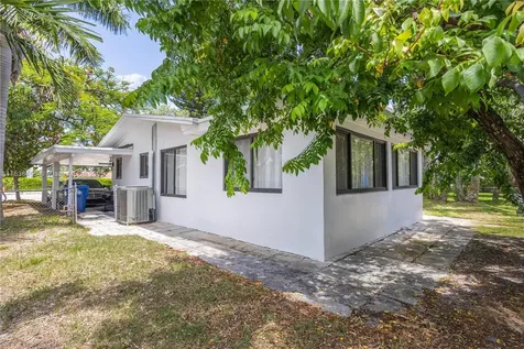 2841 NW 9th Avenue Wilton Manors FL 33311