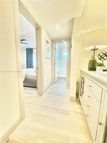 626 Meridian Avenue Miami Beach FL 33139