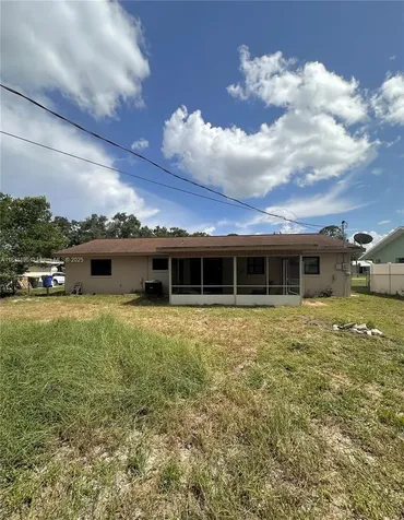 225 Sparrow Avenue Sebring FL 33870