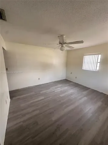 225 Sparrow Avenue Sebring FL 33870