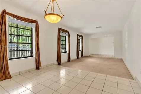 8751 SW 110th Street Miami FL 33176