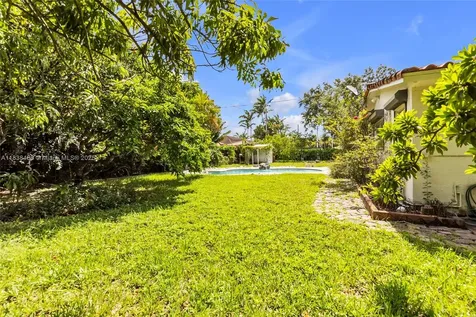 8751 SW 110th Street Miami FL 33176
