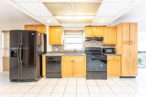 3862 NE 171st Street North Miami Beach FL 33160