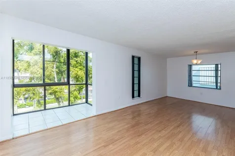 3862 NE 171st Street North Miami Beach FL 33160