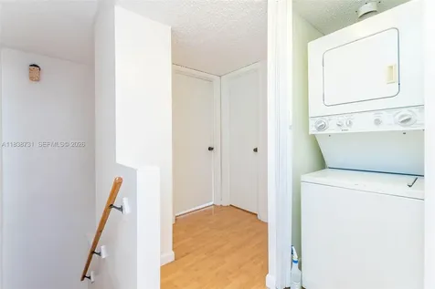 3862 NE 171st Street North Miami Beach FL 33160