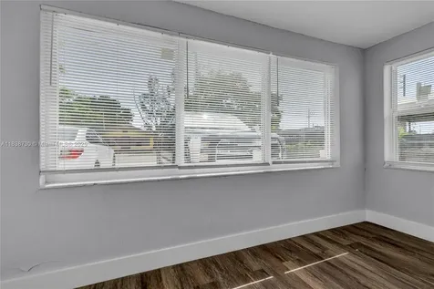 2243 Greene Street Hollywood FL 33020