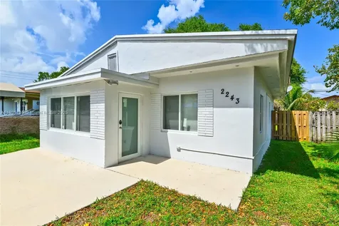 2243 Greene Street Hollywood FL 33020