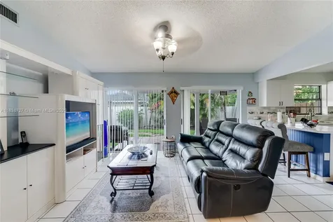 1060 NW 128th Court Miami FL 33182