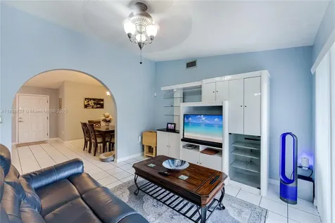 1060 NW 128th Court Miami FL 33182