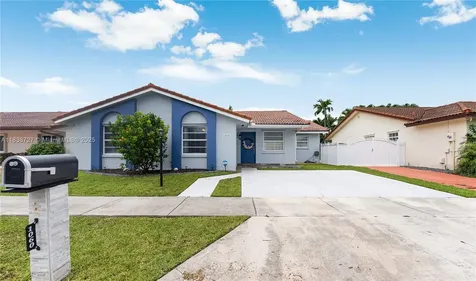 1060 NW 128th Court Miami FL 33182