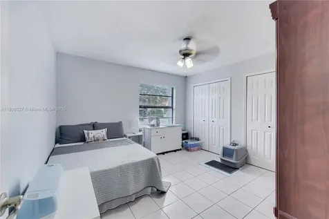 1060 NW 128th Court Miami FL 33182