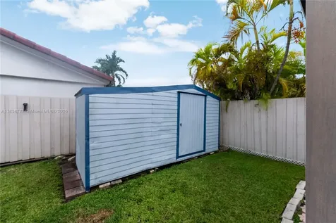 1060 NW 128th Court Miami FL 33182