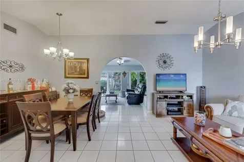 1060 NW 128th Court Miami FL 33182