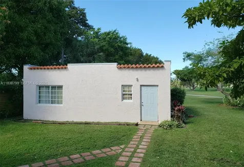 3124 Prairie Avenue Miami Beach FL 33140