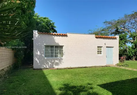 3124 Prairie Avenue Miami Beach FL 33140