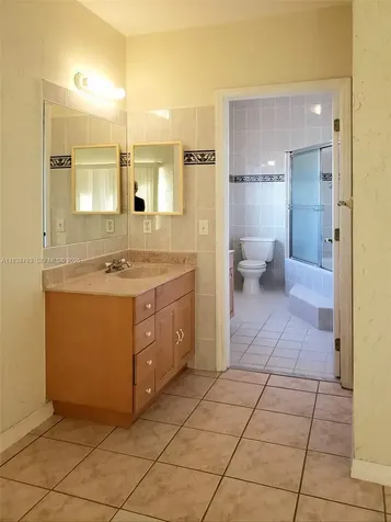 3124 Prairie Avenue Miami Beach FL 33140