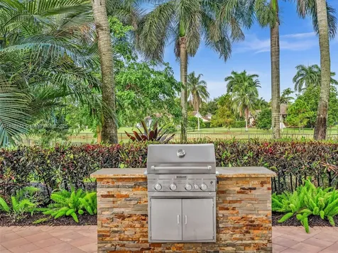 3849 Gulfstream Way Davie FL 33328