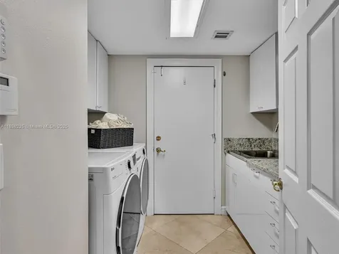 3849 Gulfstream Way Davie FL 33328