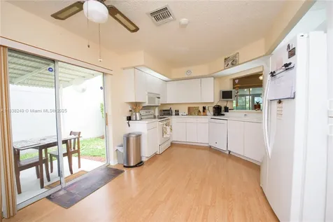 2510 SE 7th Place Homestead FL 33033