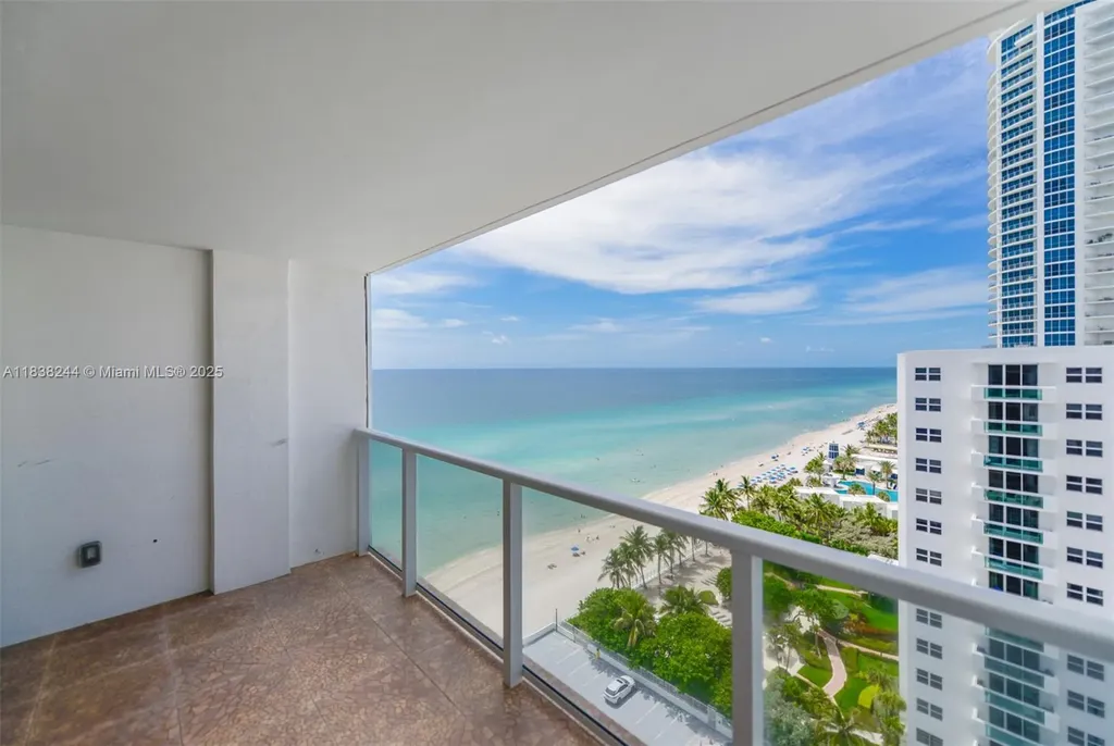 2751 S Ocean Drive Hollywood FL 33019