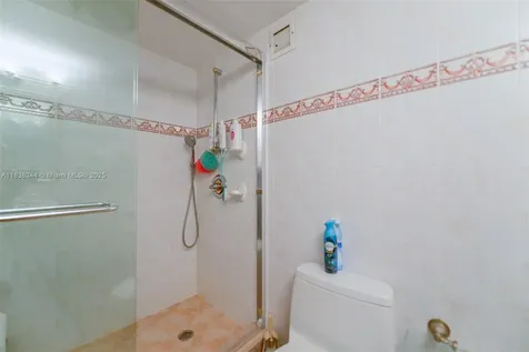 2751 S Ocean Drive Hollywood FL 33019