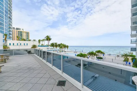 2751 S Ocean Drive Hollywood FL 33019
