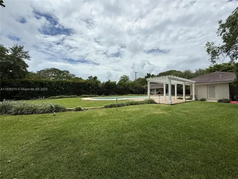 11055 Paradela Street Coral Gables FL 33156