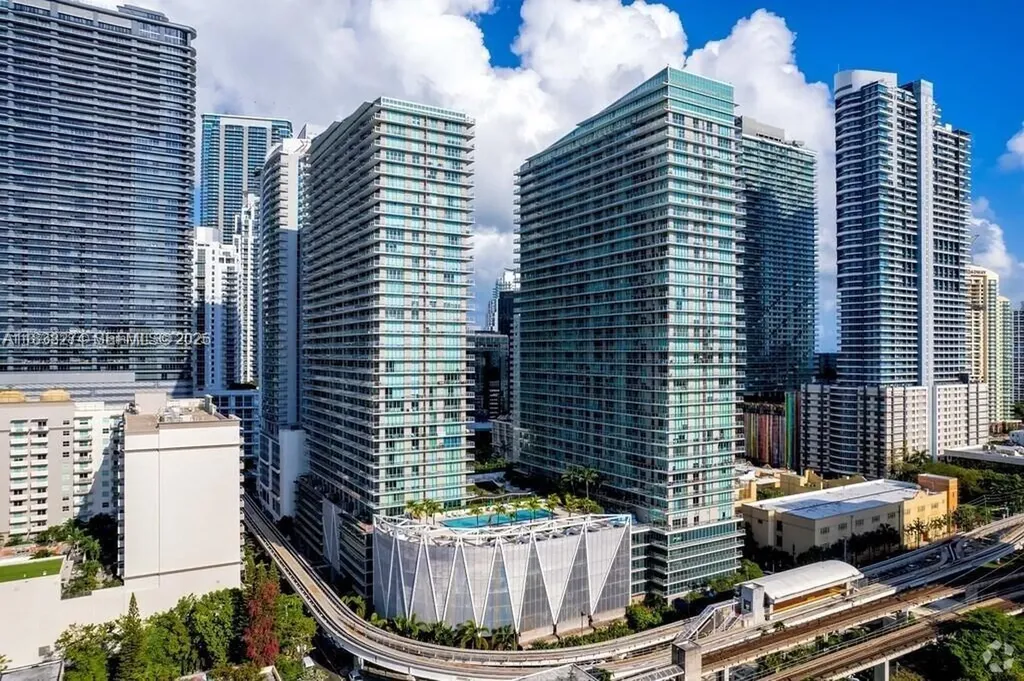1111 SW 1st Avenue Miami FL 33130
