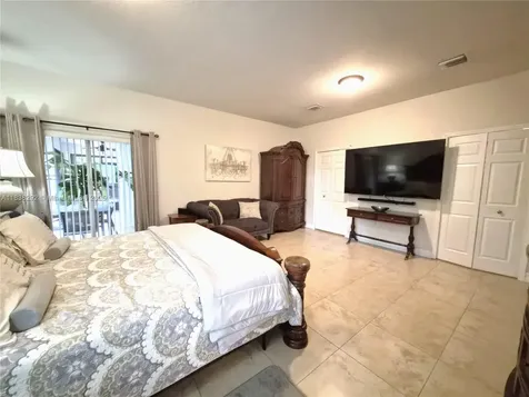 15263 SW 162nd Street Miami FL 33187