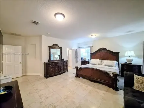 15263 SW 162nd Street Miami FL 33187